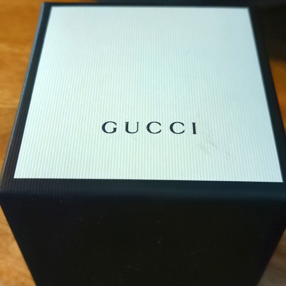 Mens Gucci Sync XXL Unisex Watch YA137101